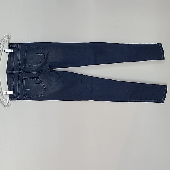 3/$35. 💥Dynamite Skinny Jeans - Picture 3 of 11